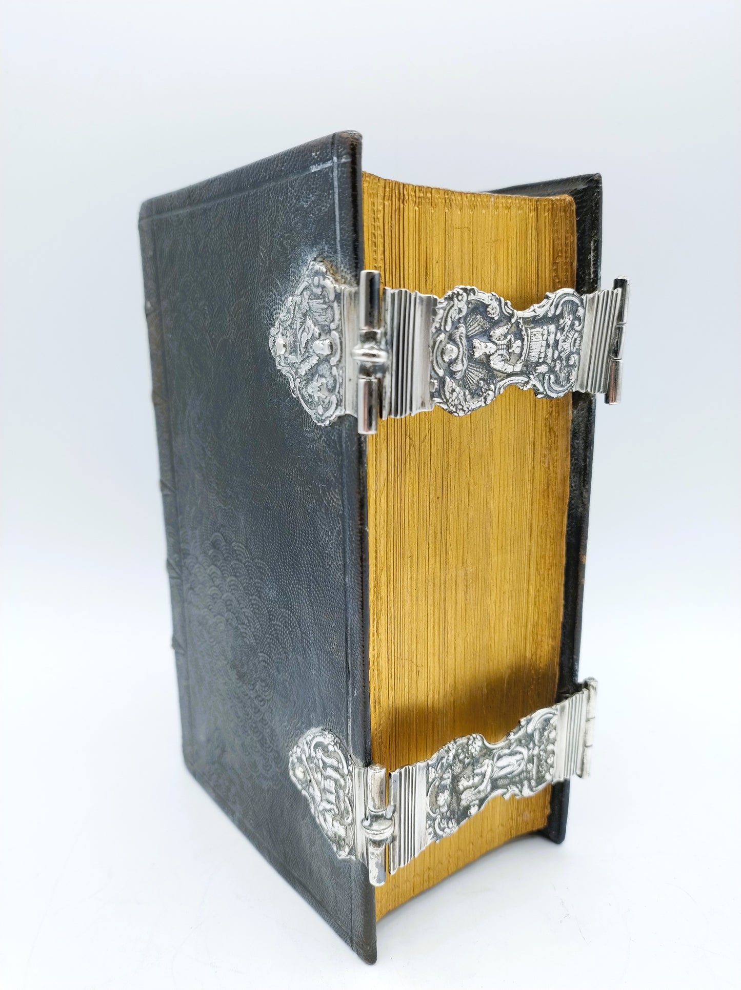 Bibel mit Silberverschlüssen, N. Teuter, Amsterdam, ca. 1800