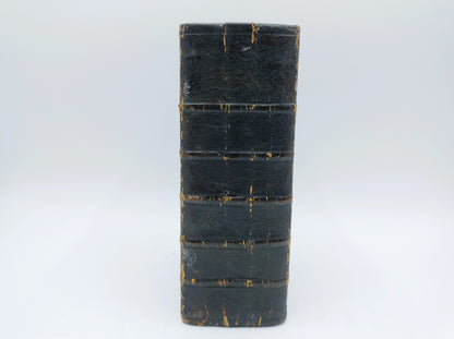 Bible with silver clasps, N. Teuter, Amsterdam, ca. 1800