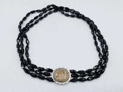 Gitten chain with silver mourning clasp, 1855