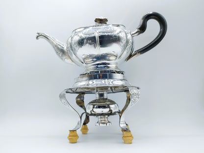 Silver teapot on silver stove, N. Folmer, Groningen, 1855