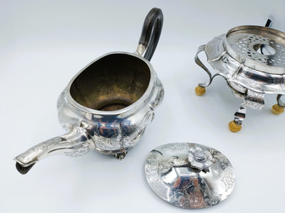 Silver teapot on silver stove, N. Folmer, Groningen, 1855