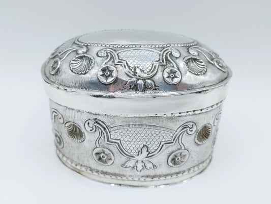 Silver tea caddy, A. Akersloot, Haarlem, 1740