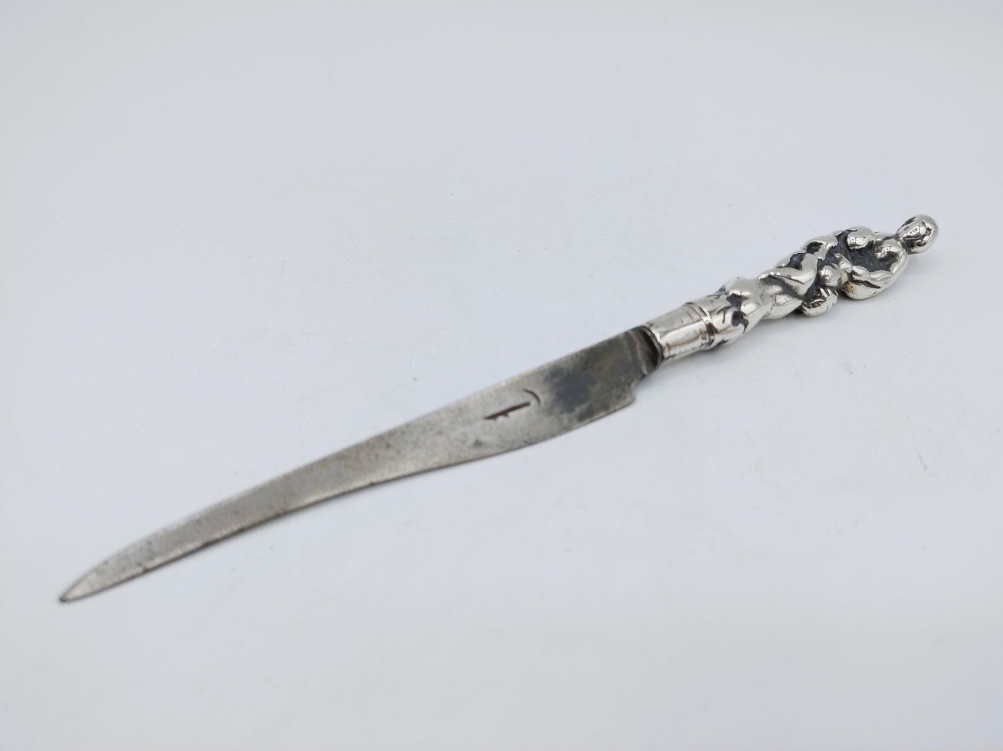 Schager knife with silver handle, 17th century.