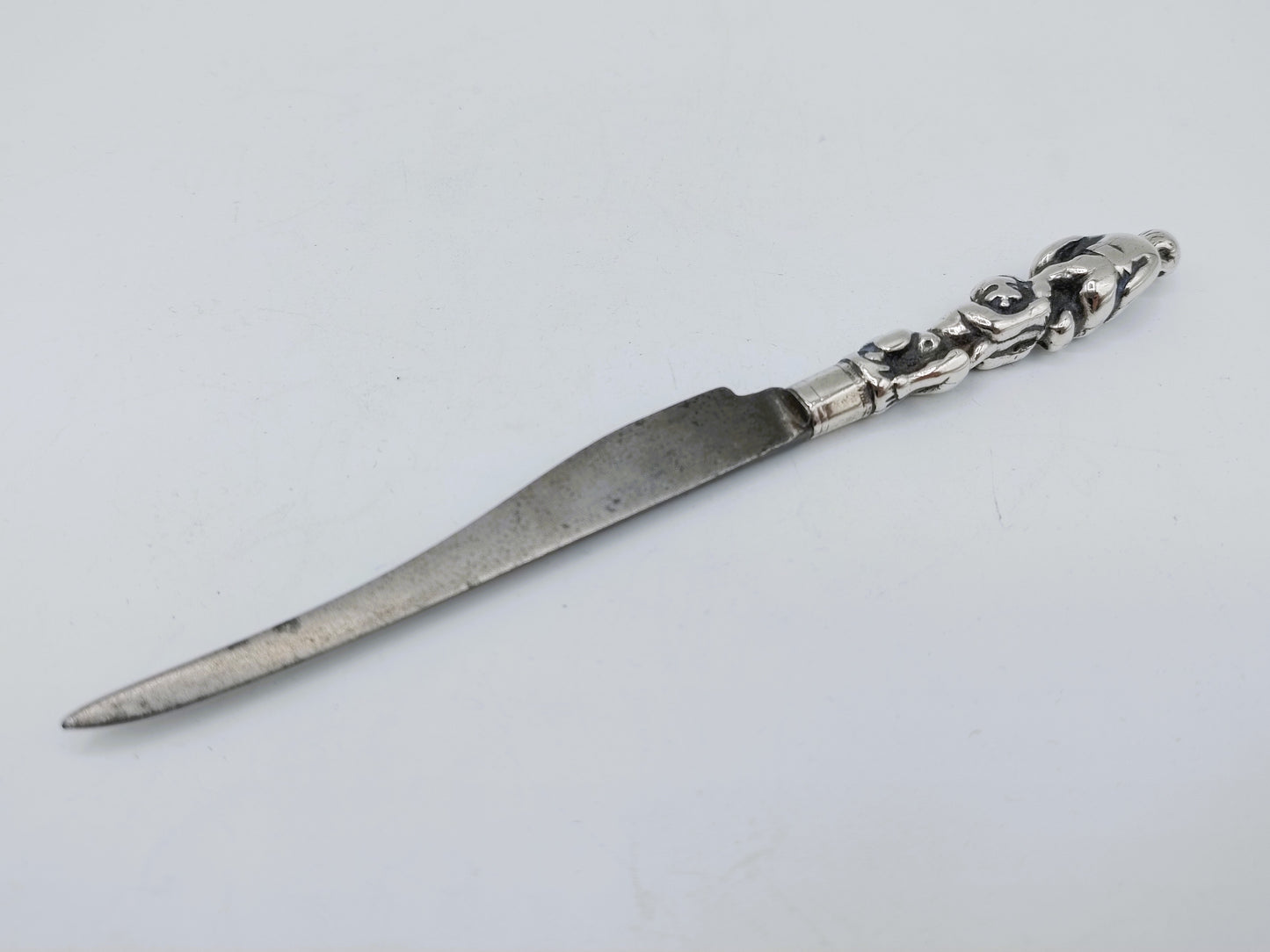 Schager knife with silver handle, 17th century.