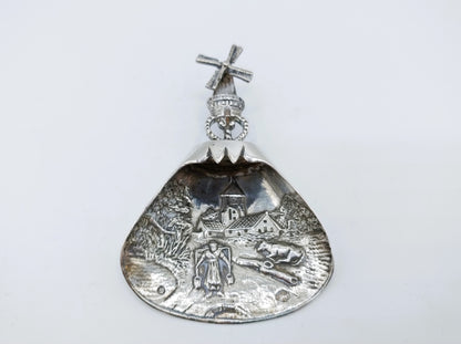 Silver sugar scoop, Netherlands, 1901