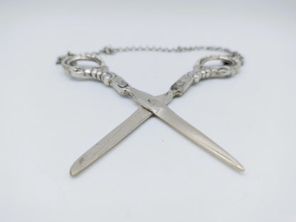 Silver scissors with jasseron chain, France, 18th century