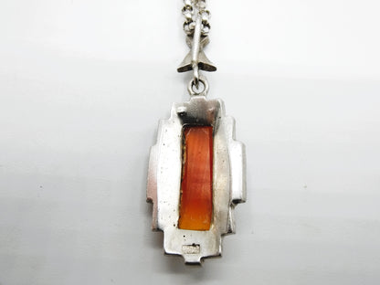 Silver jasseron necklace with carnelian pendant, 46.5 cm.