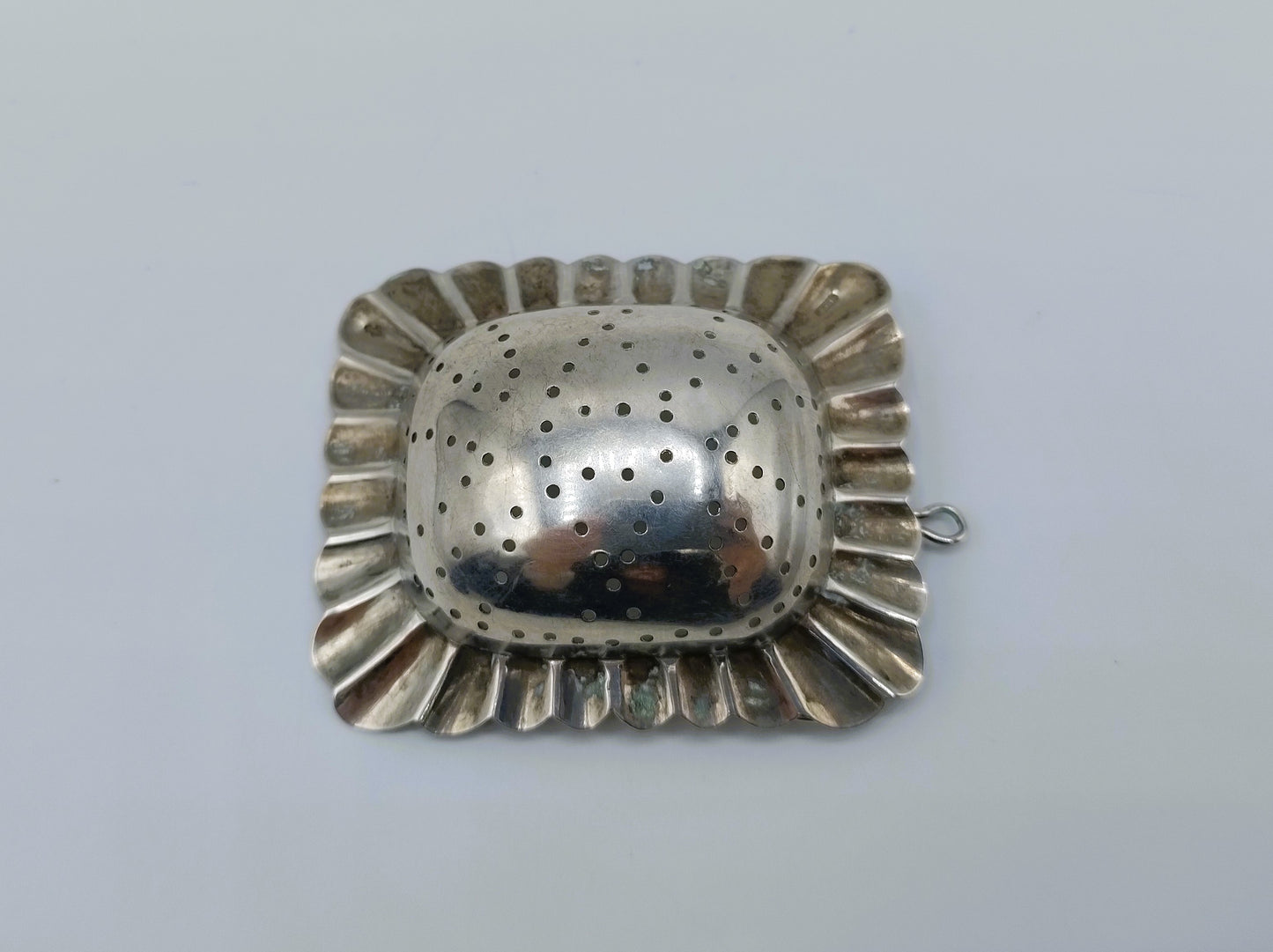 Silver tea strainer, HA van der Put, Alkmaar, ca. 1850