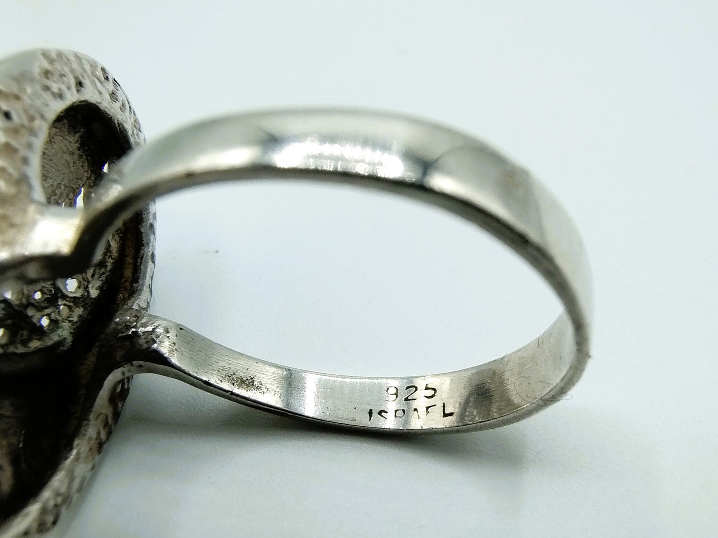 Zilveren ring met filigrein, Israël, 16,75 mm