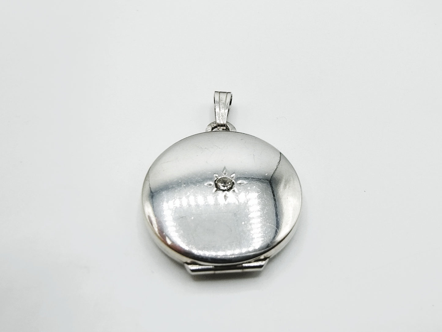 Silver medallion pendant, 925