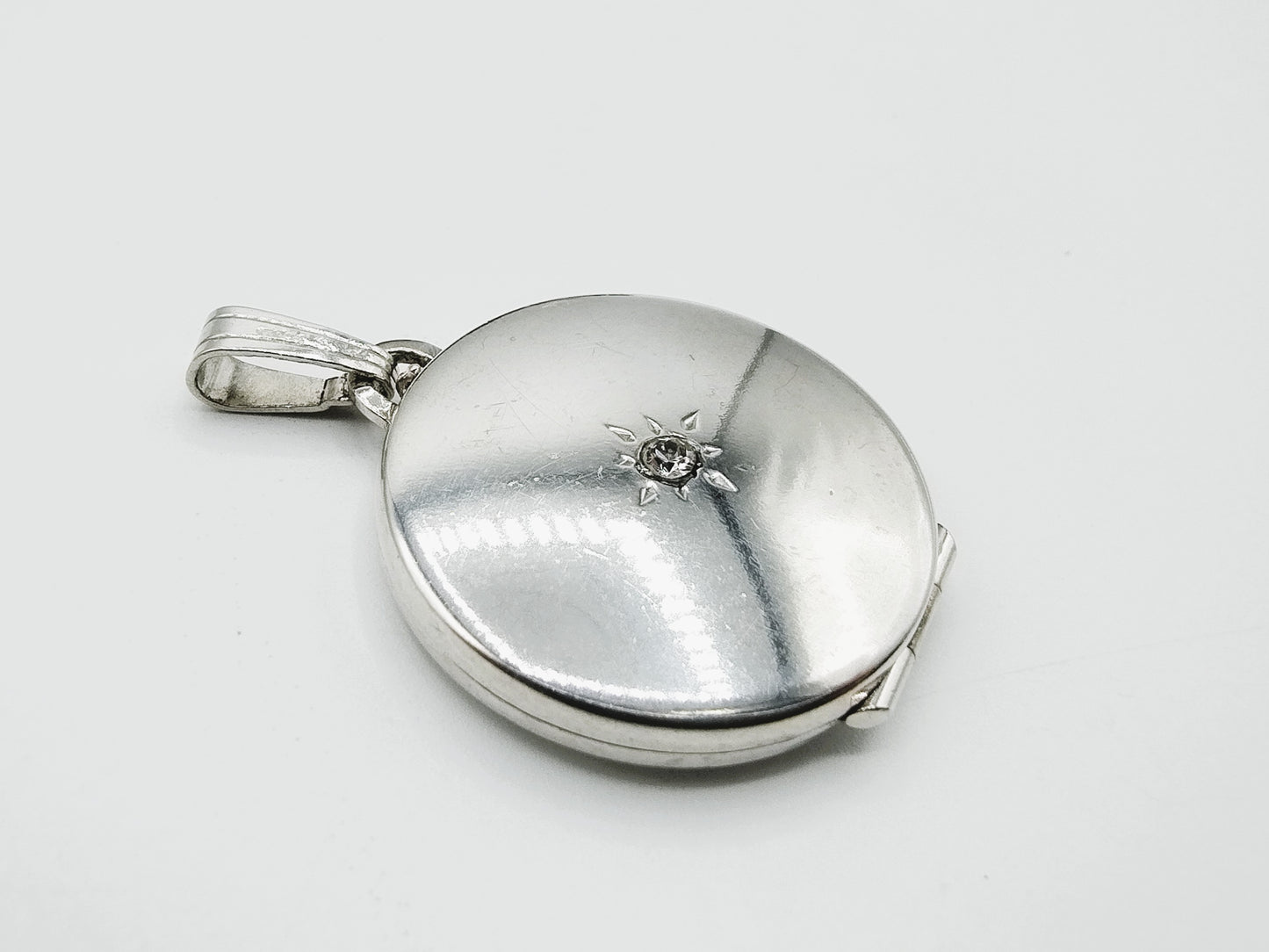 Silver medallion pendant, 925