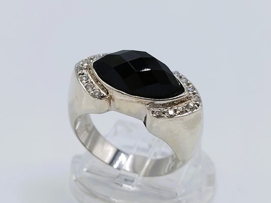 Zilveren design ring met git en zirkonia, 18 mm