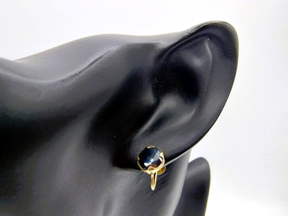 Gold screw earrings with black spinel