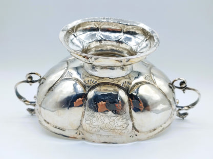 Silver brandy bowl, L. Guidon, Groningen, 1698