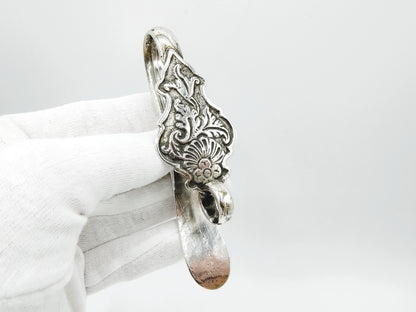 Silver bag hook, J. de Vries, Amsterdam, 1782