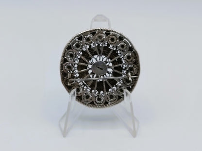 Silver brooch, made from Zeeland valve piece, 19th century