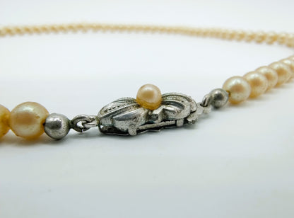Parelketting met zilveren slot, 44,5 cm