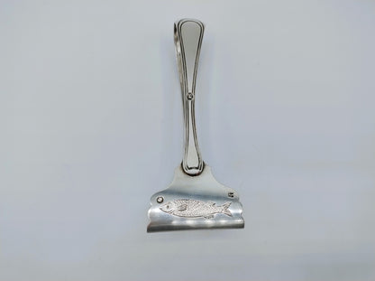 Silver sardine tongs, W. and Middendo Brick, Rotterdam, 1861