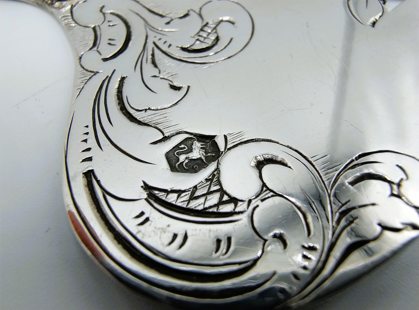 Silver fish serving spoon with bone handle, JM van Kempen, Utrecht, 1845