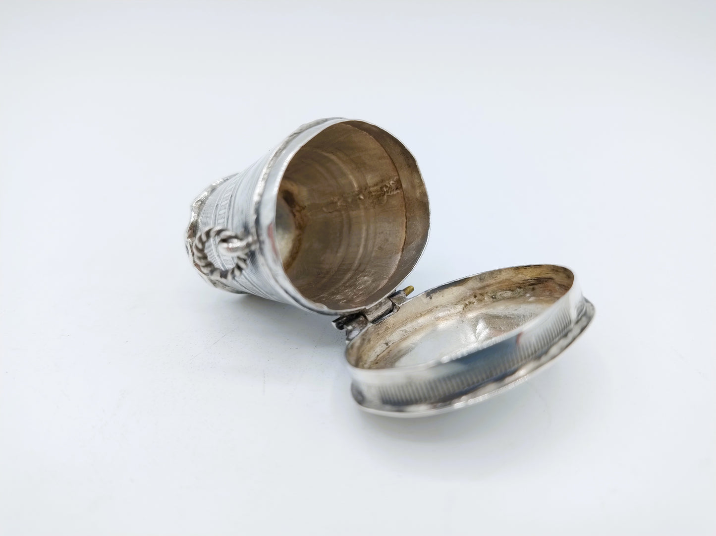 Silberne Loderein-Box, DH Greup, Schoonhoven, ca. 1840