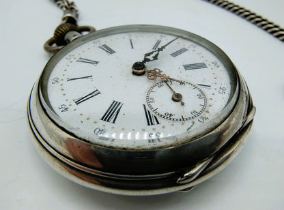 Zilveren zakhorloge aan zilveren horlogeketting, Duitsland