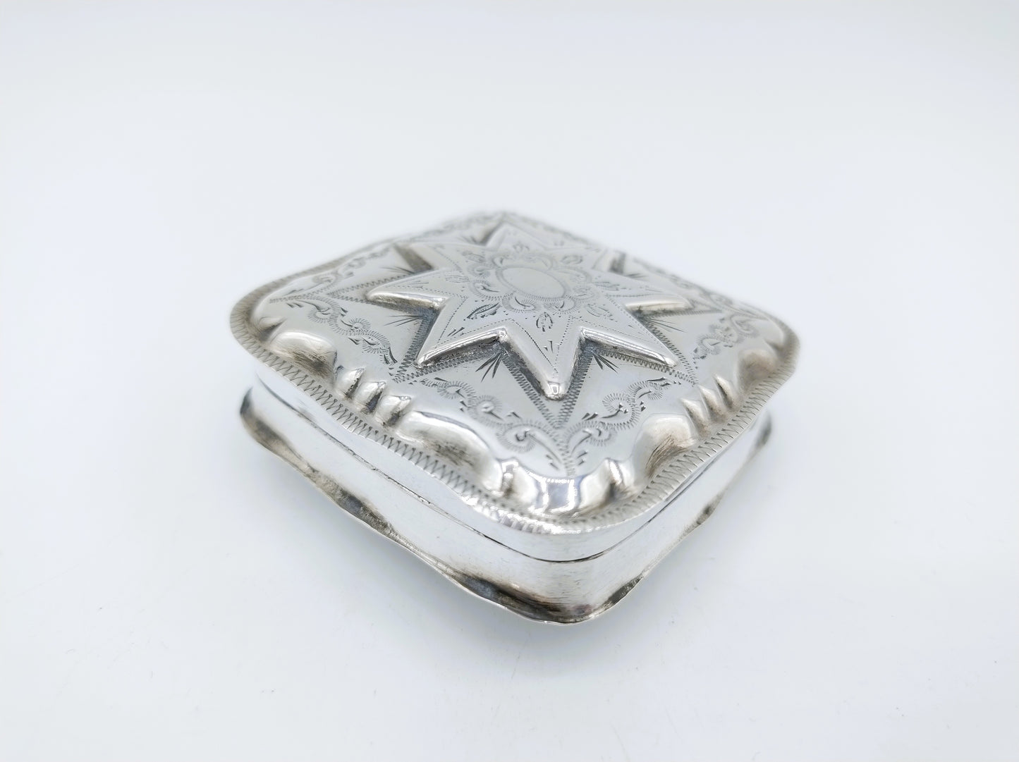 Zilveren pepermuntdoosje, J.D. Wendels, Schoonhoven, 1906