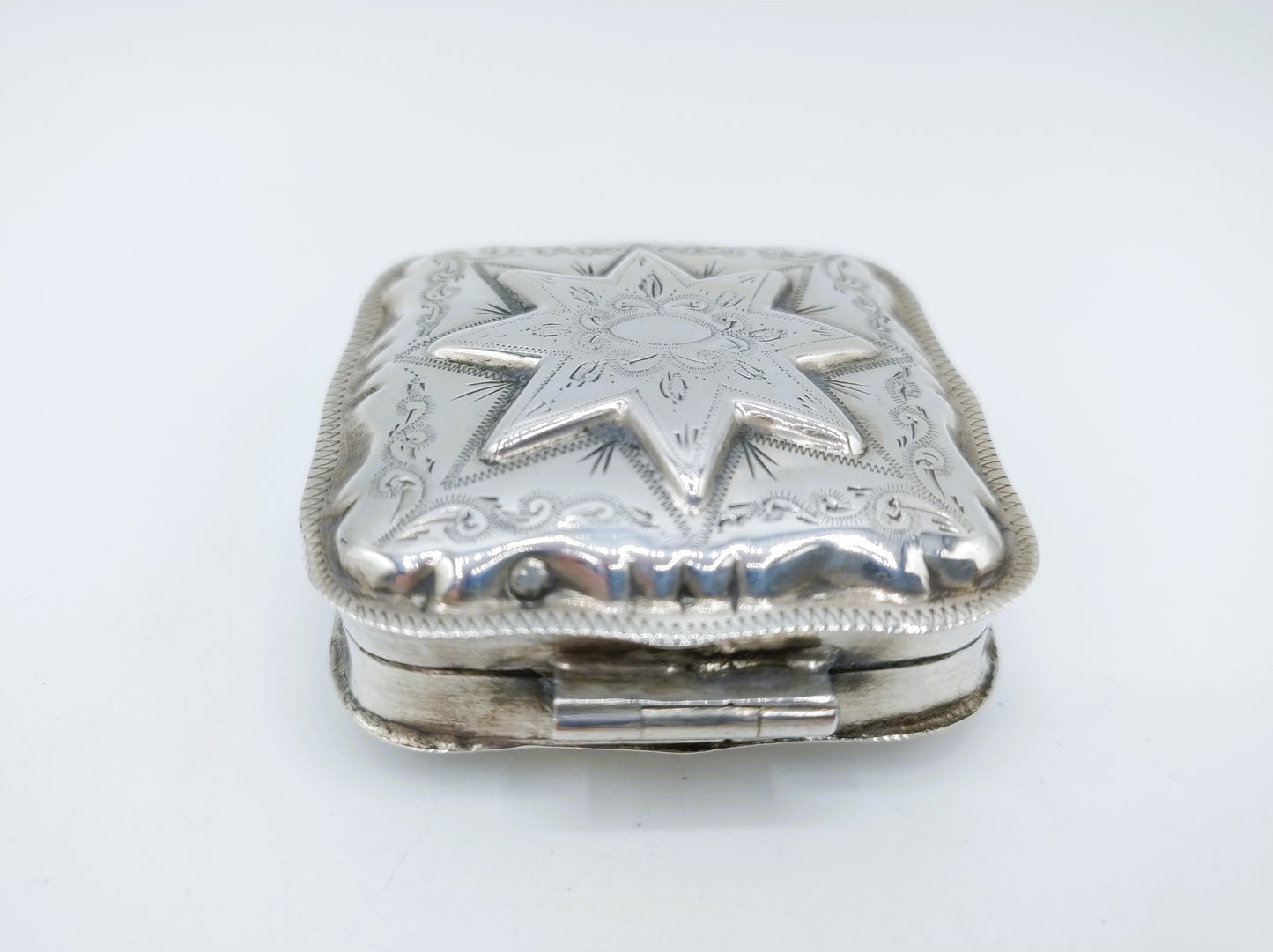 Zilveren pepermuntdoosje, J.D. Wendels, Schoonhoven, 1906