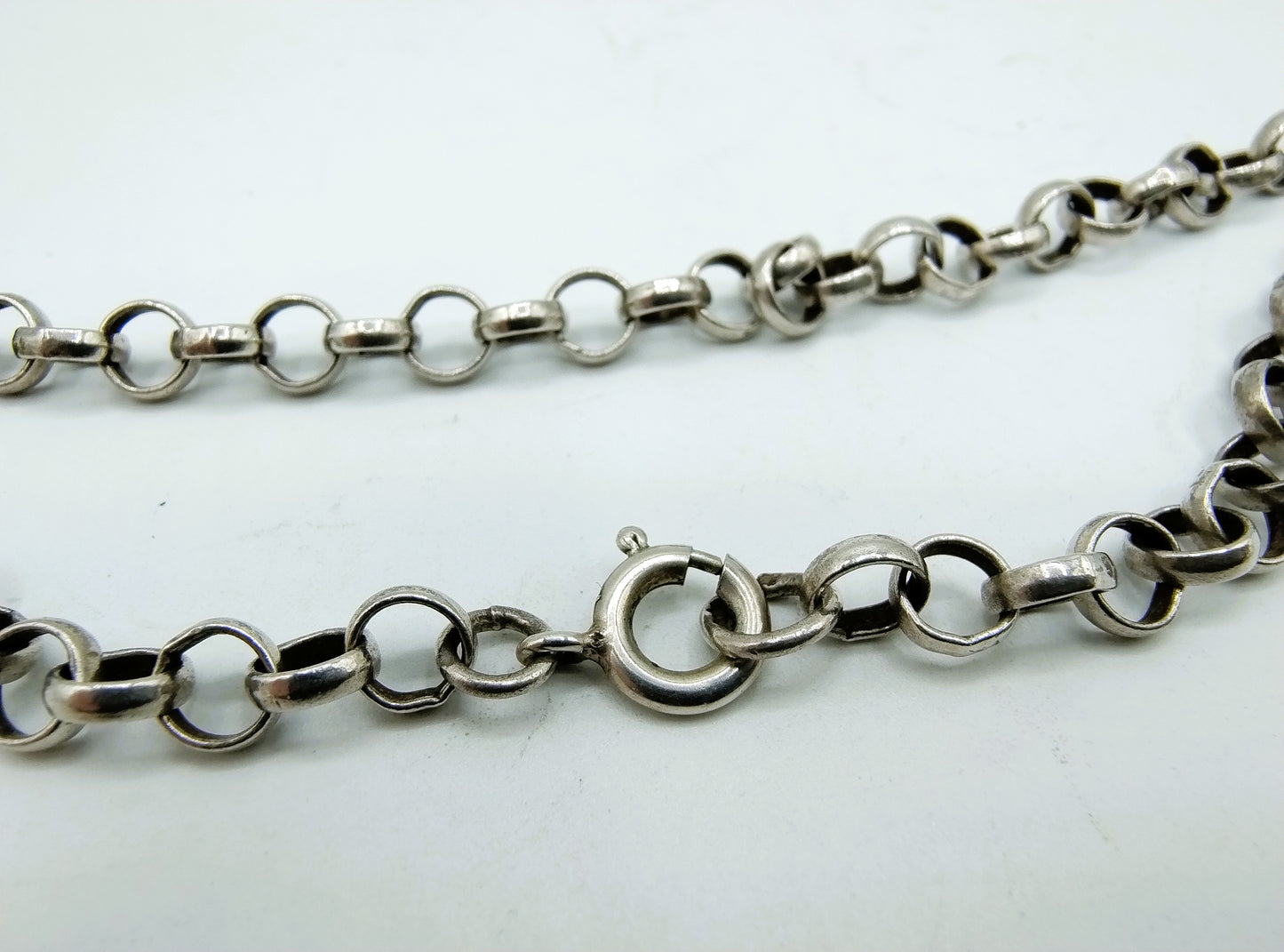 Zilveren jasseronketting, 121 cm.