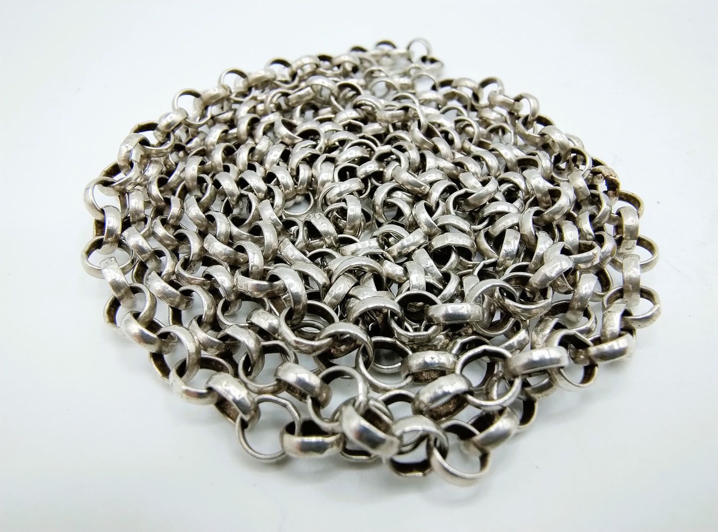 Zilveren jasseronketting, 121 cm.