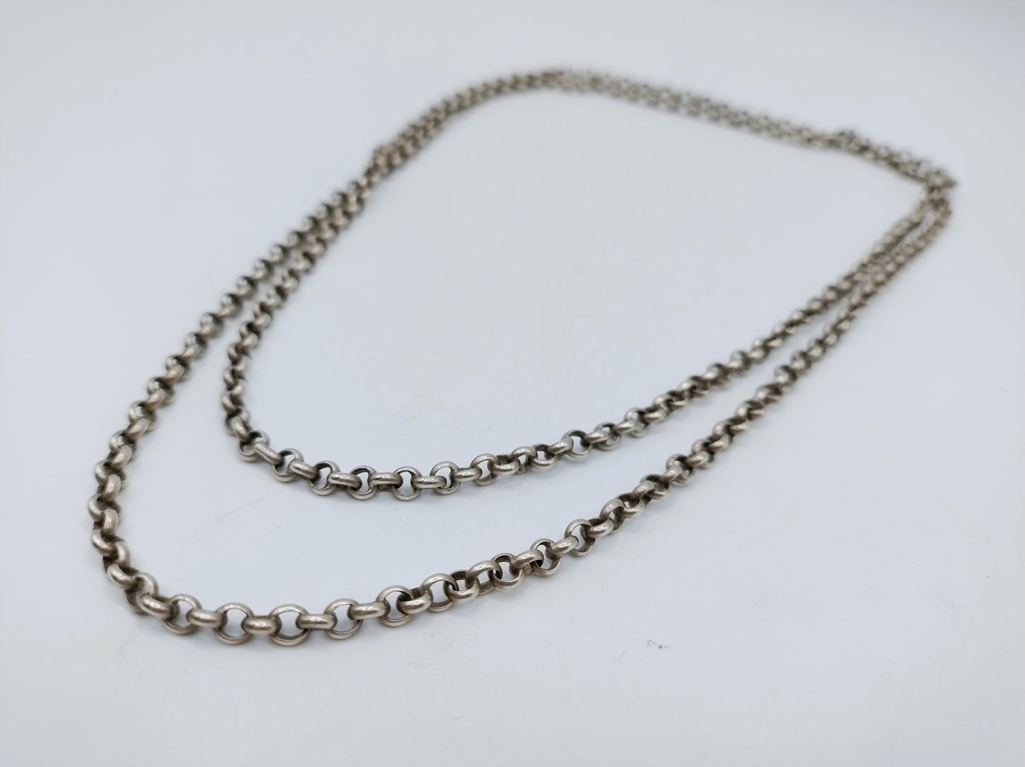 Silberne Jasseronkette, 103 cm.