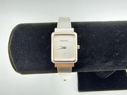 Silberne Uhr, Splendid, 15,5 cm.