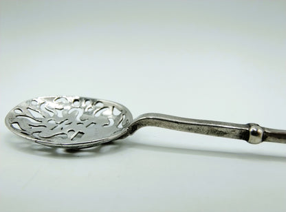 Zilveren theezeef of mote lepel, 18e eeuws
