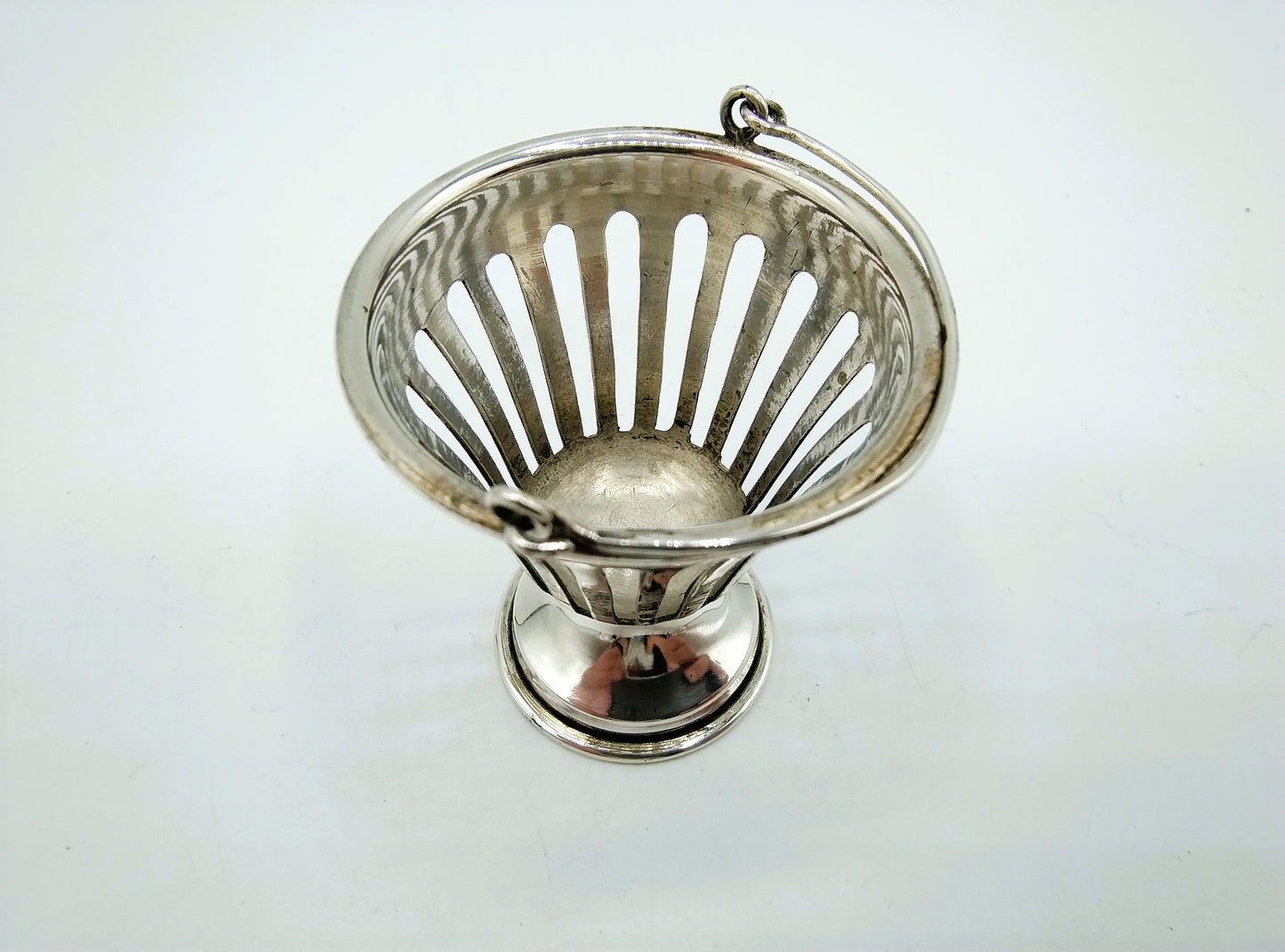 Zilveren miniatuur vuurkorf, H. Hooijkaas, Schoonhoven, 20e eeuws
