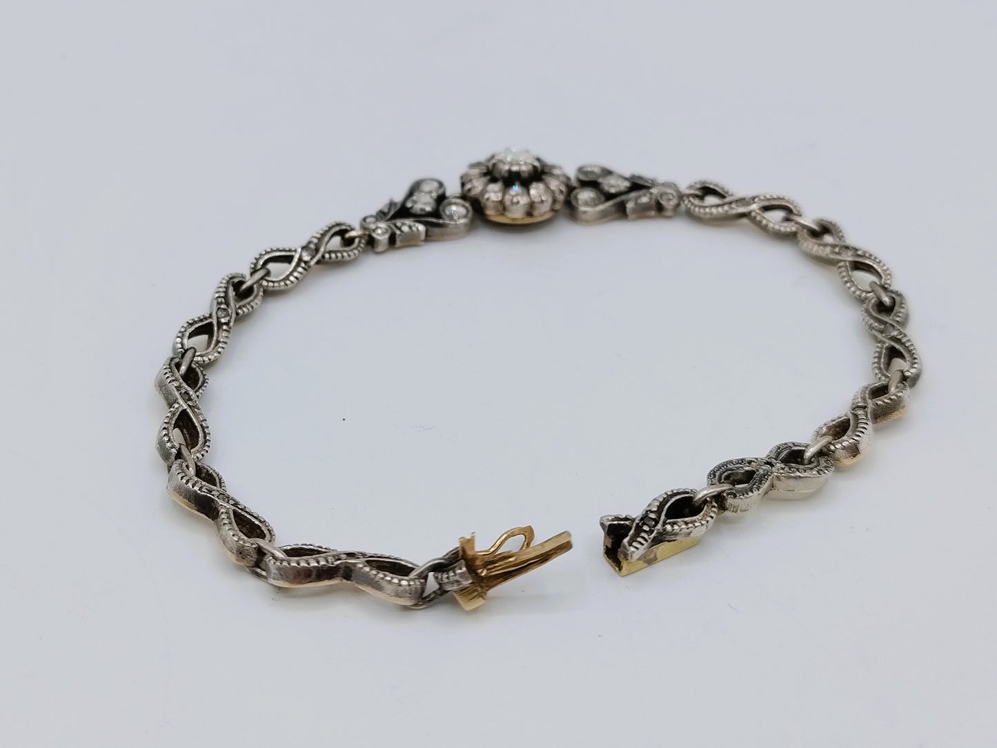 14 Karat Gold- und Silberarmband mit 34 Diamanten im Rosenschliff