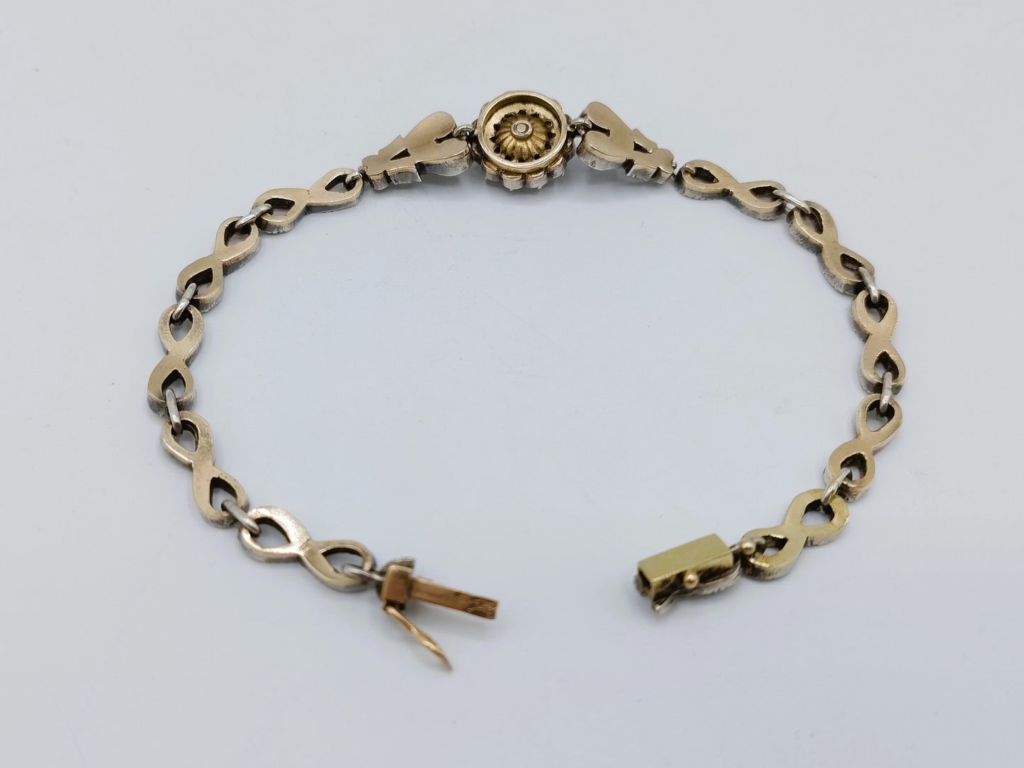 14 Karat Gold- und Silberarmband mit 34 Diamanten im Rosenschliff