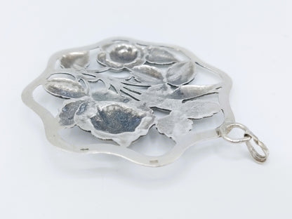 Silver flower pendant, Fa. Bijkamp and Co, Steenwijk
