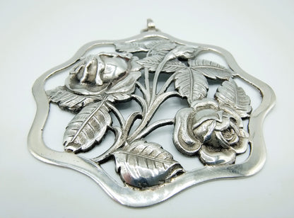 Silver flower pendant, Fa. Bijkamp and Co, Steenwijk