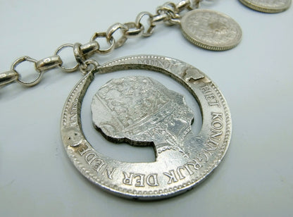 Silver jasseron chain with Wilhelmina coins, 77 cm