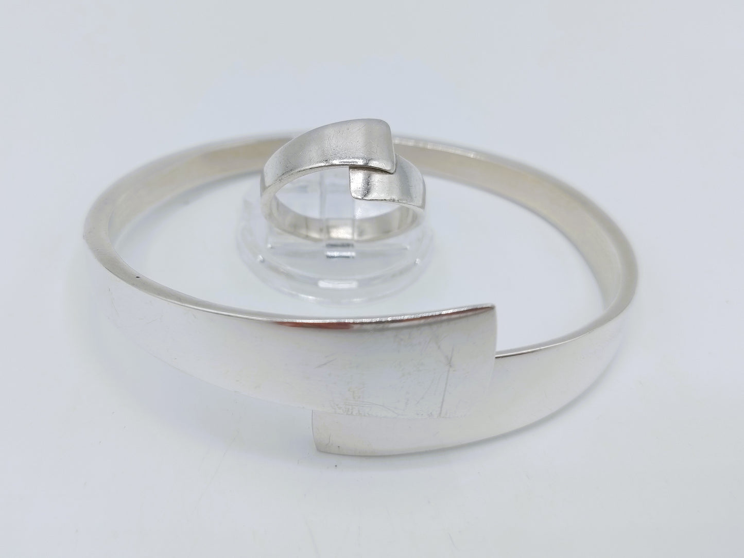 Silbernes Designarmband + Ring, 17 mm, 925