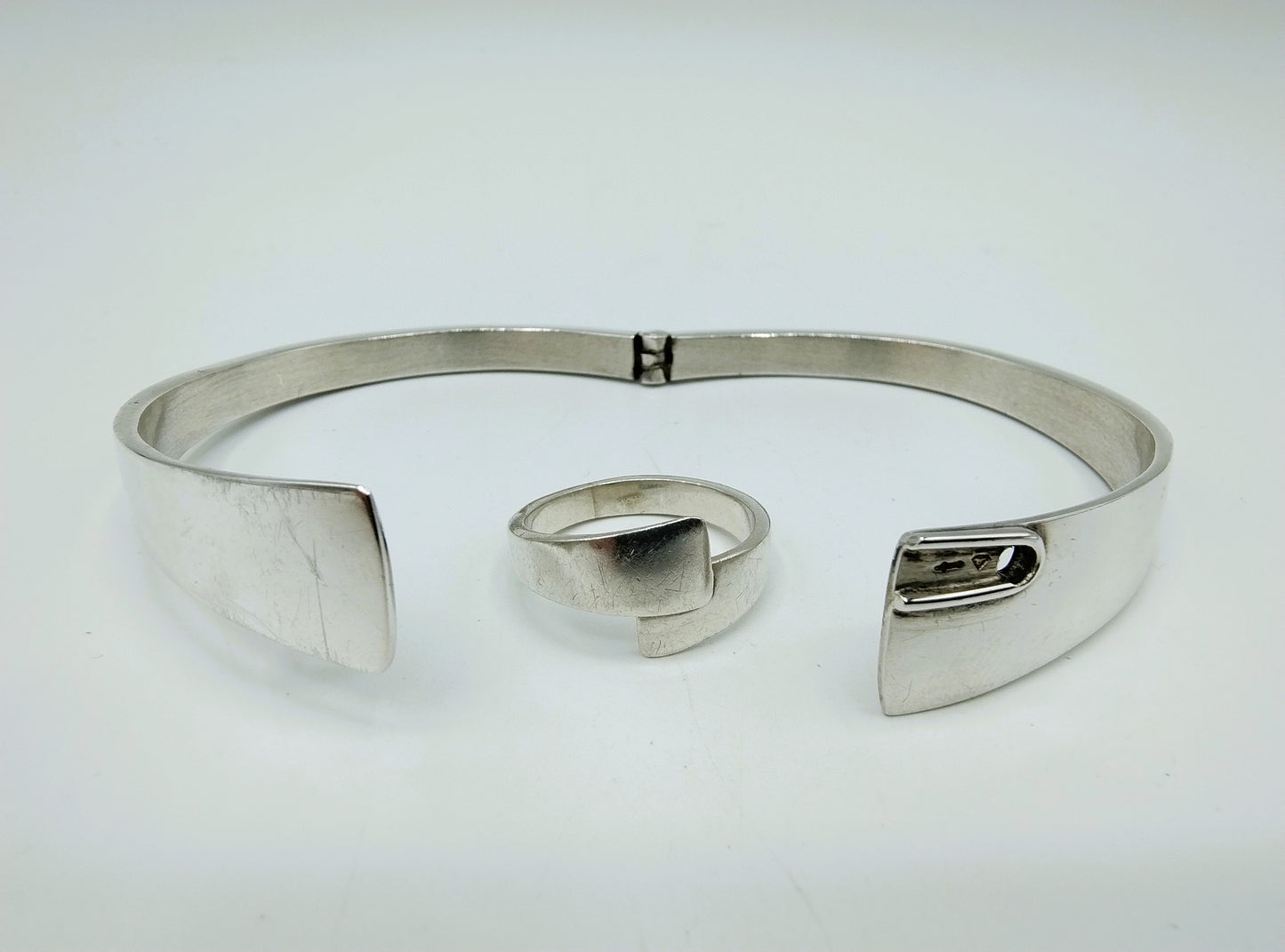 Silbernes Designarmband + Ring, 17 mm, 925