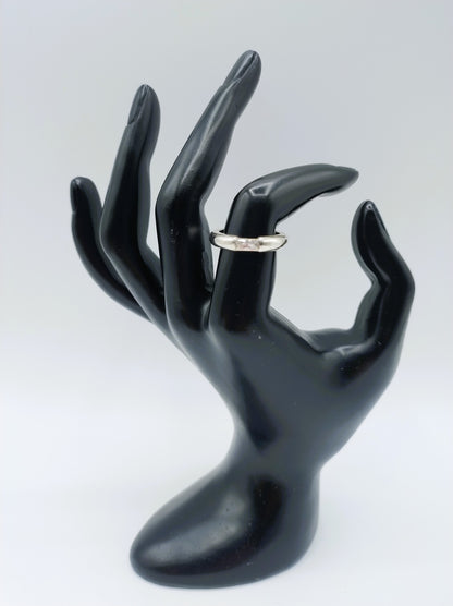 Zilveren ring met zirkonia, 17 mm