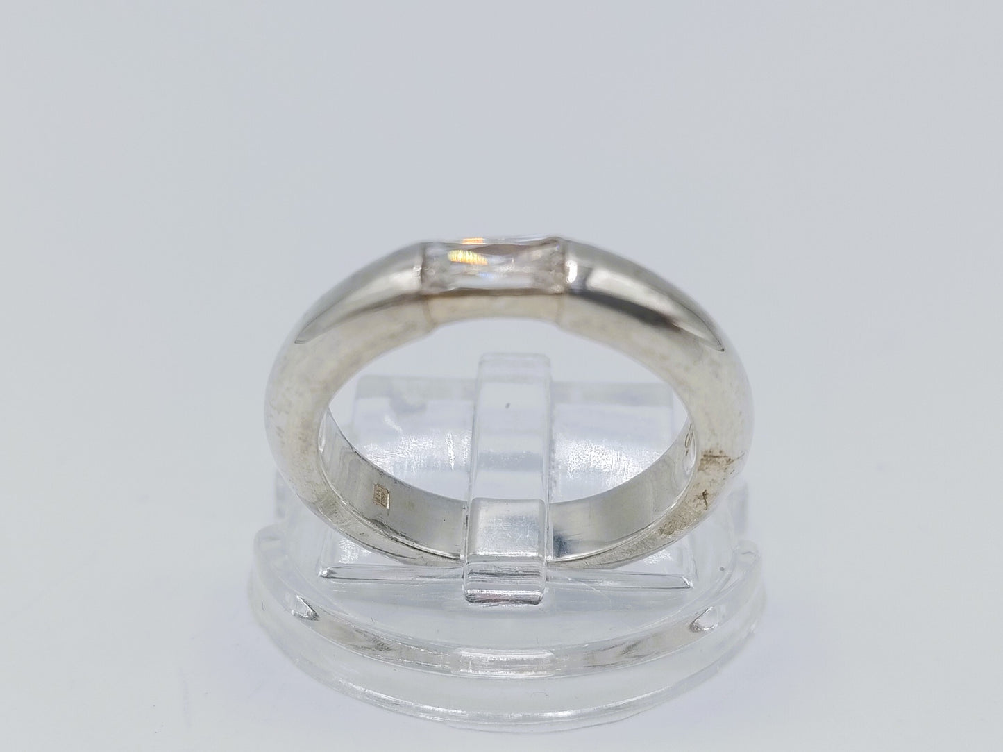 Zilveren ring met zirkonia, 17 mm