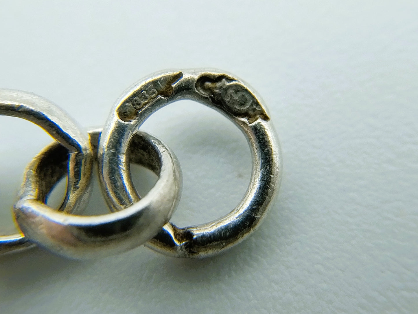 Zilveren jasseronketting met klederdracht hanger, J. van den Berg, Kampen, ca. 1915
