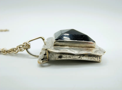 Zilveren ketting met slothanger, J. de Haas, Kampen / Meppel, ca. 1900