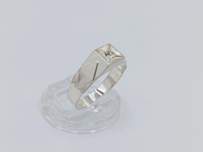 Zilveren ring met zirkonia, 18 mm