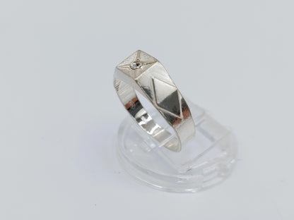 Zilveren ring met zirkonia, 18 mm