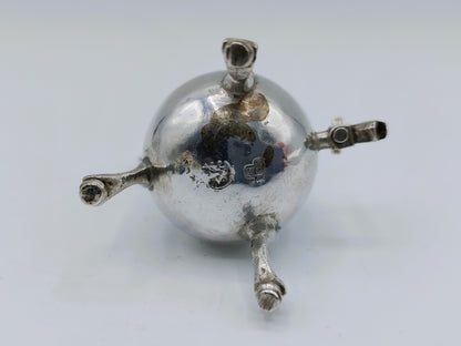 Zilveren miniatuur kraantjeskan, F. van Strant II, Amsterdam, 1739