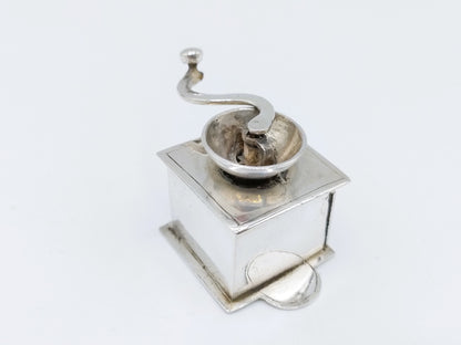 Zilveren miniatuur koffiemolen, P. Somerwil II, Amsterdam, 1767