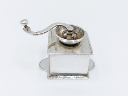Zilveren miniatuur koffiemolen, P. Somerwil II, Amsterdam, 1767