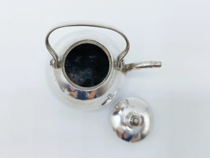 Zilveren miniatuur waterketel, J. Borduur, Amsterdam, 1754